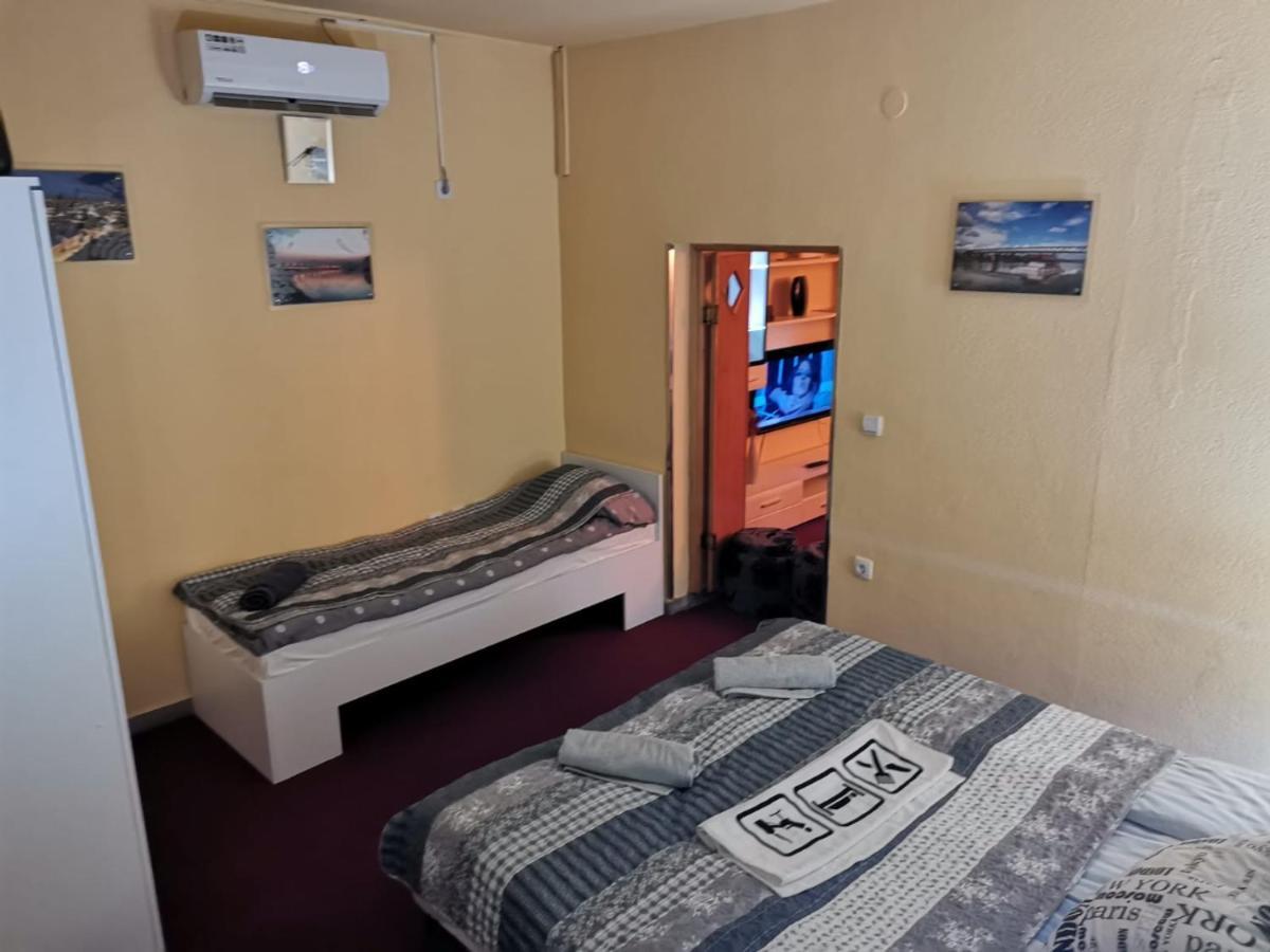 Apartman Nik-rom Bosanska Gradiska Dış mekan fotoğraf