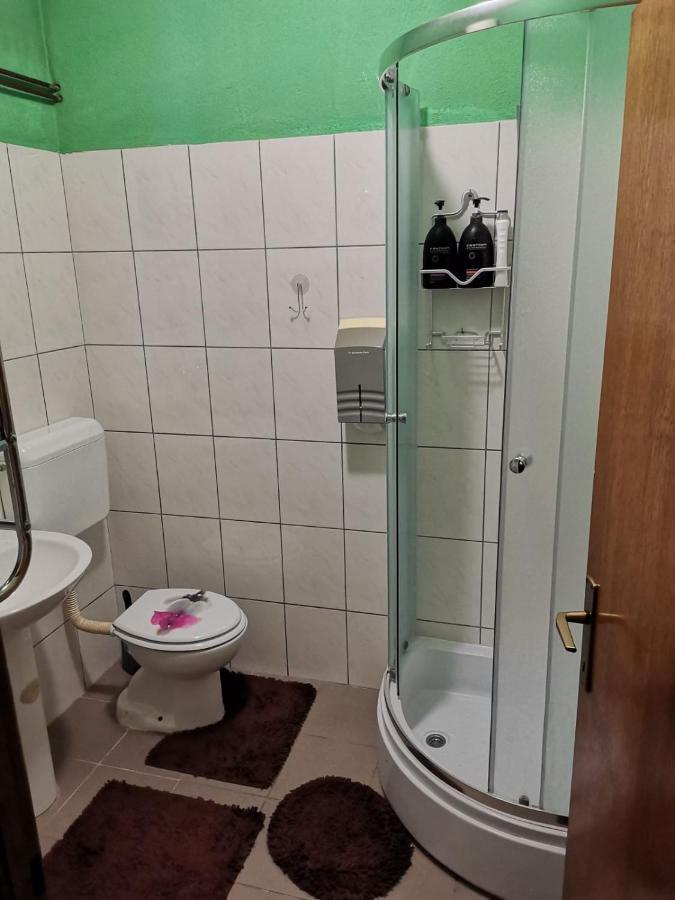 Apartman Nik-rom Bosanska Gradiska Dış mekan fotoğraf