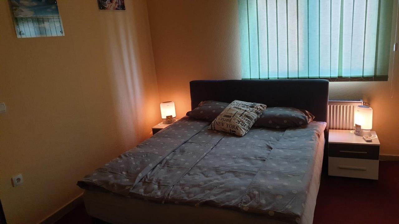 Apartman Nik-rom Bosanska Gradiska Dış mekan fotoğraf